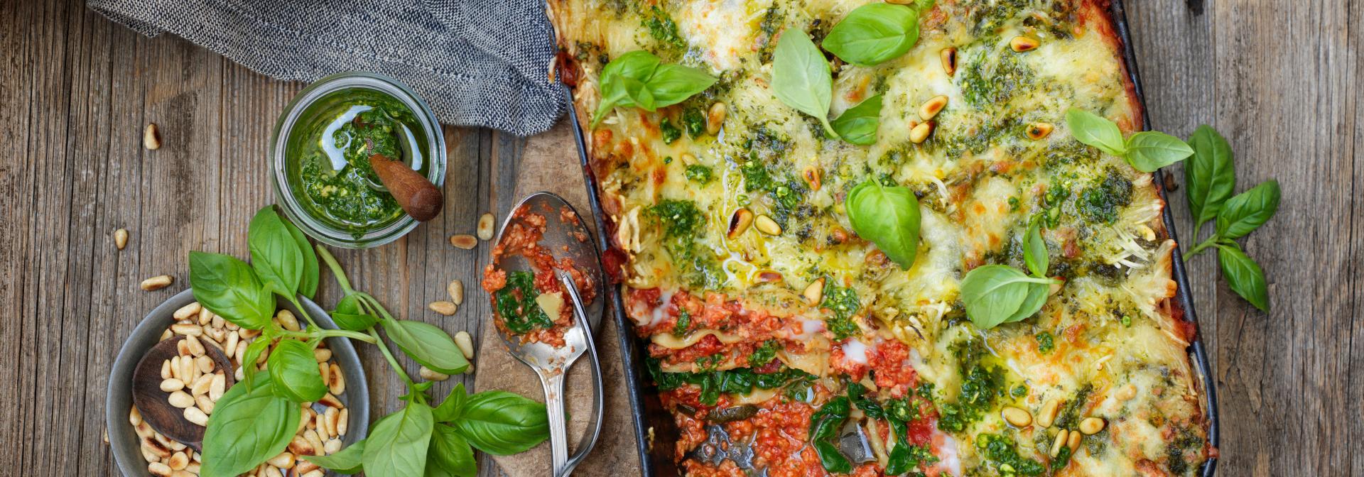 Mince green vegan incredible lasagna liggend